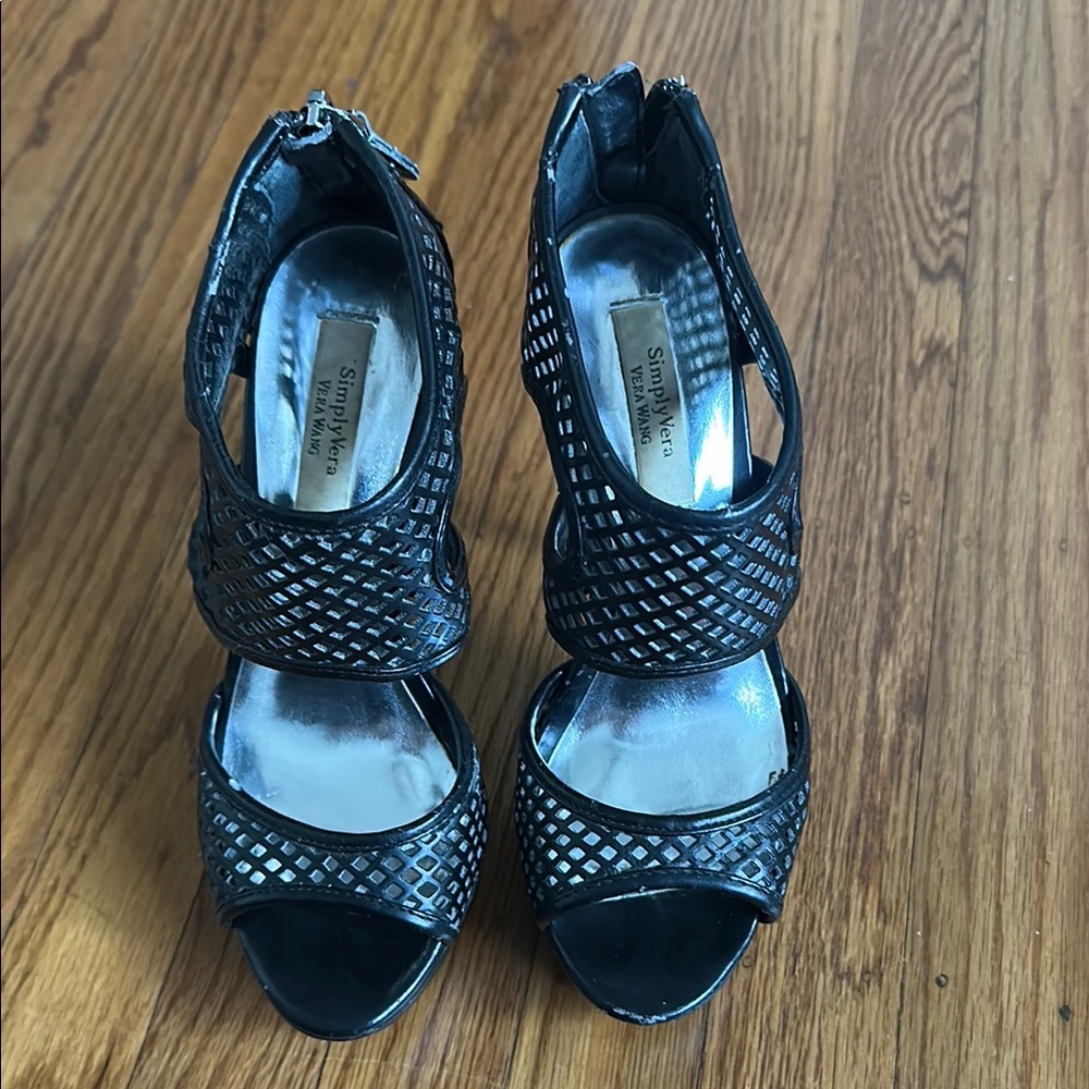 Elegant Vera Wang 5 Inches Black Heels with Woven Design and Peep-Toe